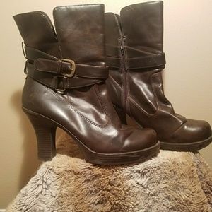 Brown Booties 💕